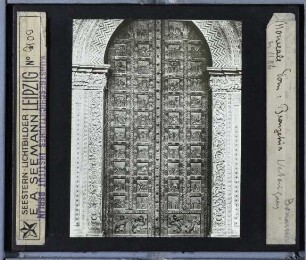 Monreale, Kathedrale : Hauptportal, Bronzetür (Gesamtansicht)