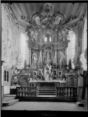 Hechingen Franziskanerkirche Sankt Luzen Hochaltar (um 1743)