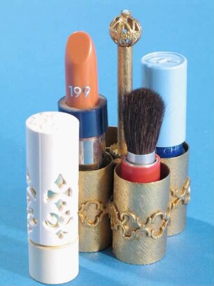 LIPPENSTIFTSTÄNDER AUS GOLDBRONZE