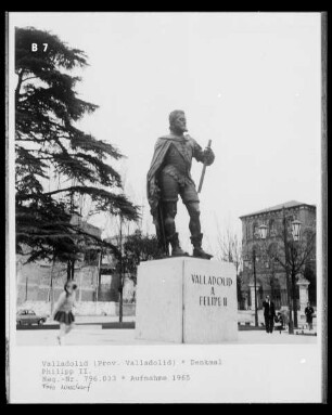 Estatua dedicada al Felipe II. de España