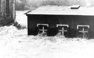 Görlitz. Obermühle, Turbinenhaus beim Hochwasser im Juli 1981, Repro
