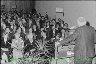 Verabschiedung von Prof. Karl Wirtz (Leiter des Instituts für Neutronenphysik und Reaktortechnik (INR)) in der Schule für Kerntechnik (SKT)