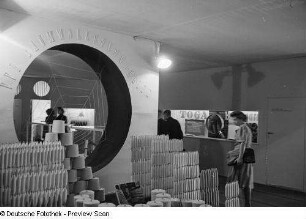 Ausstellungsstand des VVB Baumwollspinnereien
