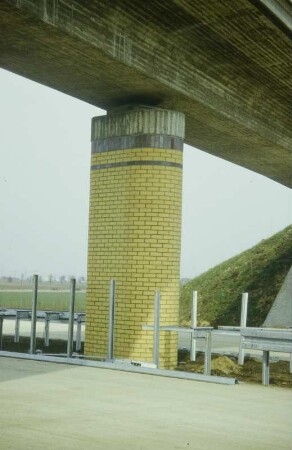 Überf. über A 14 bei Magdeburg