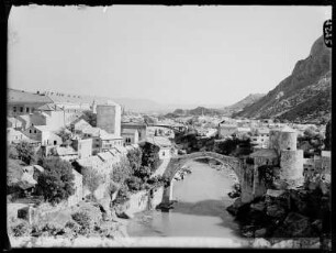 Mostar: Blick vom Minarett der Karadzos-Moschee