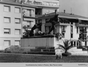 Piazza Giuseppe Garibaldi, Viareggio
