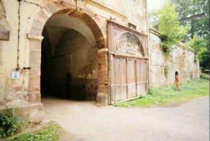 Toreinfahrt zum Bergaer Schloss