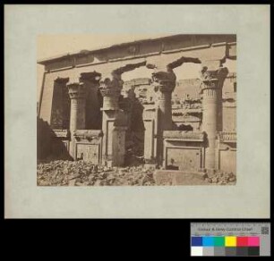 Le portique du Temple de Kalabchèh.