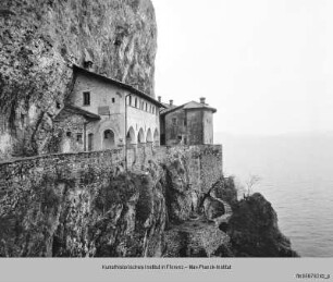 Eremo di Santa Caterina del Sasso Ballaro, Leggiuno-Sangiano