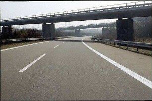 Stuttgart Richtung Singen, Brücke 1 (Stuttgart Richtung Stockach)