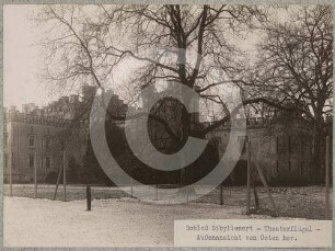 Theaterflügel von Schloss Sibyllenort von O