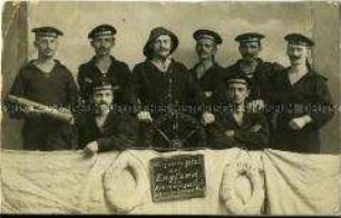 Gruppenbild von Matrosen der S.M.S. Pommern