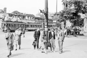 Berlin. Kantstraße Ecke Joachimstaler Straße