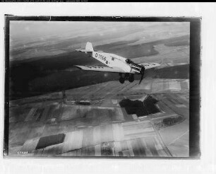 Flugzeug: W 33 in der Luft