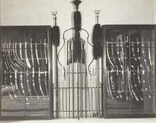 Raumaufnahmen Stallgebäude und Zwinger : Dresden, Johanneum, Obergeschoss. Historisches Museum, Orientalischer Saal, Saal 10. Aufnahme 1942 vor der Bergung
