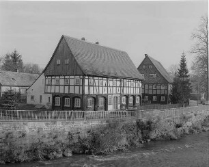 Wohnhaus : Wohnhäuser (M. 18. Jh.)