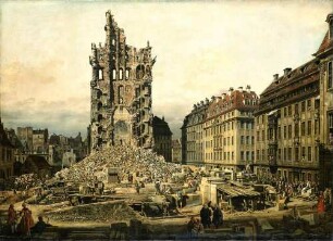 Die Trümmer der ehemaligen Kreuzkirche zu Dresden
