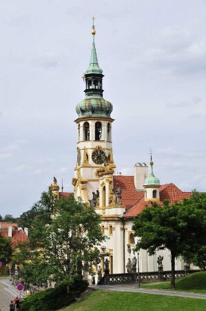 Loreto-Wallfahrtskirche : Die Loreto-Wallfahrtskirche steht auf der Kleinseite. Aufgenommen in Prag am 31. Juli 2009. Foto Uwe Gerig