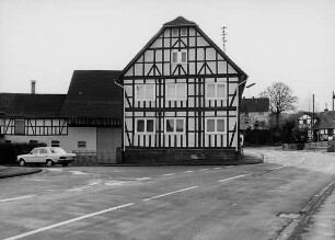 Waldkappel, Peter-Grieß-Straße 8