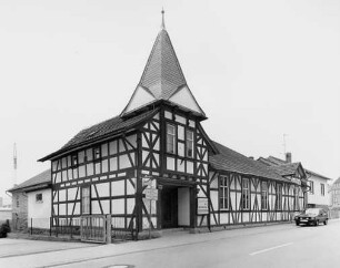 Turnhalle; Oberzent, Hirschhorner Straße 40, Hirschhorner Straße 42A