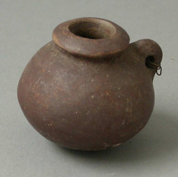 Clay vessel