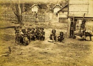 Gruppenportrait (Philippinen-Aufenthalt 1897-1932 - Album "Nord-Luzon-Typen")