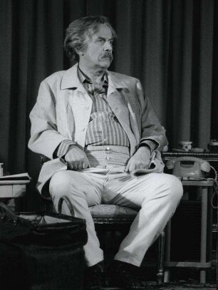 Axel von Ambesser