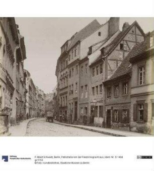 Berlin, Petristraße von der Friedrichsgracht aus