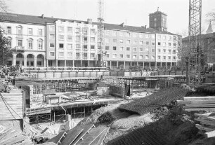 Bau der Tiefgarage am Friedrichsplatz