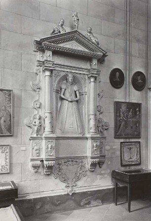Epitaph der Herzogin Klara
