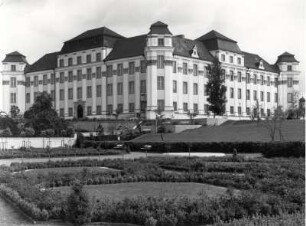 Blick auf Schloß Montford in Tettnang