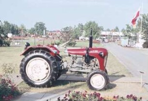 Radtraktor