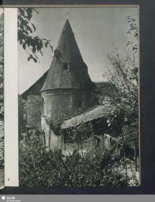 Turm an der Stadtmauer in Ingelheim