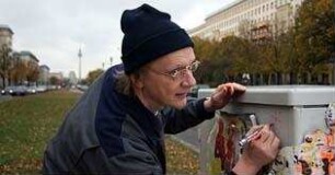 Free Rainer - Dein Fernseher lügt