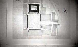 Grund, Peter; Bromberg, General - v. - Kluge - Platz; Rathaus und Platzanlage - Lageplan
