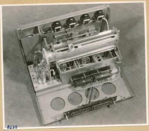 UKW - Tonsender 250 W - Einschub Bild 1; Foto 1953