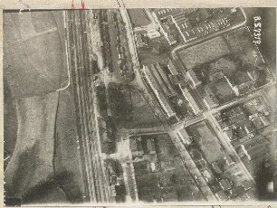 Bahnhof Freising (900 m)