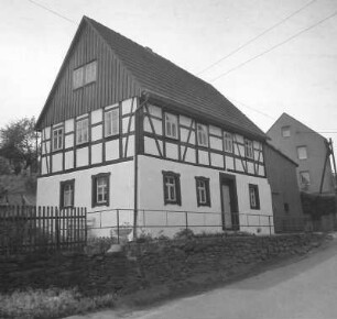 Großvoigtsberg (Großschirma-Großvoigtsberg), Nr. 96. Ehem. Häuslerhaus (1800). Straßenansicht