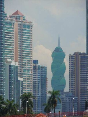 Panama-City - Hochhäuser im Geschäftsvirtel : Wohn-und Bürohochhäuser prägen das Stadtbild. Aufgenommen am 14. September in Panama-City