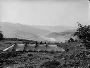 Zeltlager : Zeltlager auf einer Wiese in der niederen Tatra