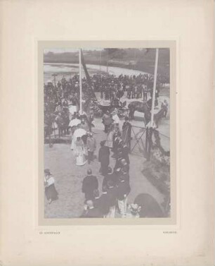 Maxau, Großherzog Friedrich I., Großherzogin Luise mit Gefolge und Honoratioren.