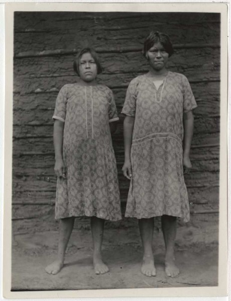 Barbado-Umotina women at Posto Umaitá