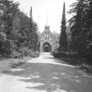 Cottbus-Spremberger Vorstadt. Südfriedhof (Zentralfriedhof, 1899-1904 angelegt). Kapelle. Ansicht von Südwest