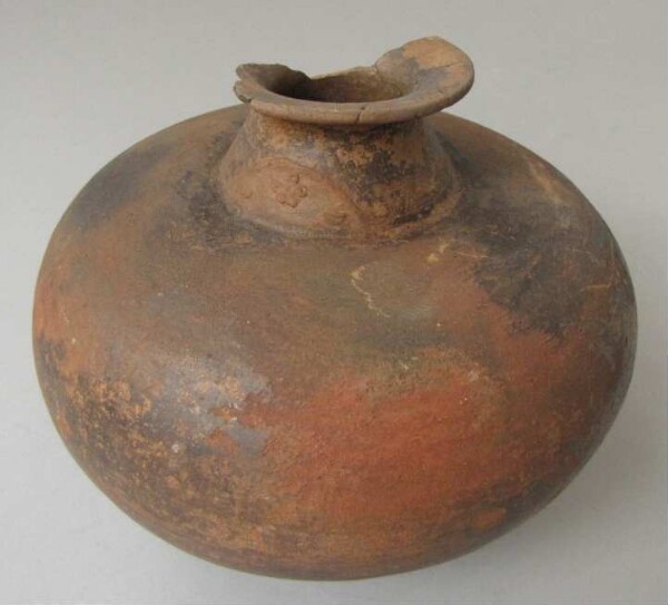 Clay vessel