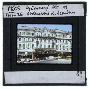 Pécs, Platz Széchenyi tér,Pécs, Gemeindehaus