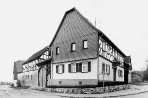 Münzenberg, Bellersheimer Weg 2