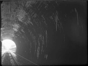 Maulbronn-West, Eisbildung im Tunnel