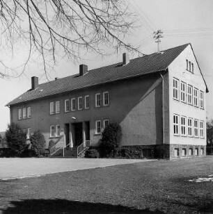 Ehem. Volksschule; Waldbrunn, Schulstraße 9