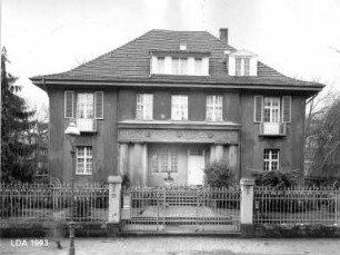 Wohnhaus; Berlin, Charlottenburg-Wilmersdorf