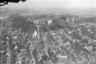 Innenstadt mit Sonnenstein von Westen. Luftbildschrägaufnahme